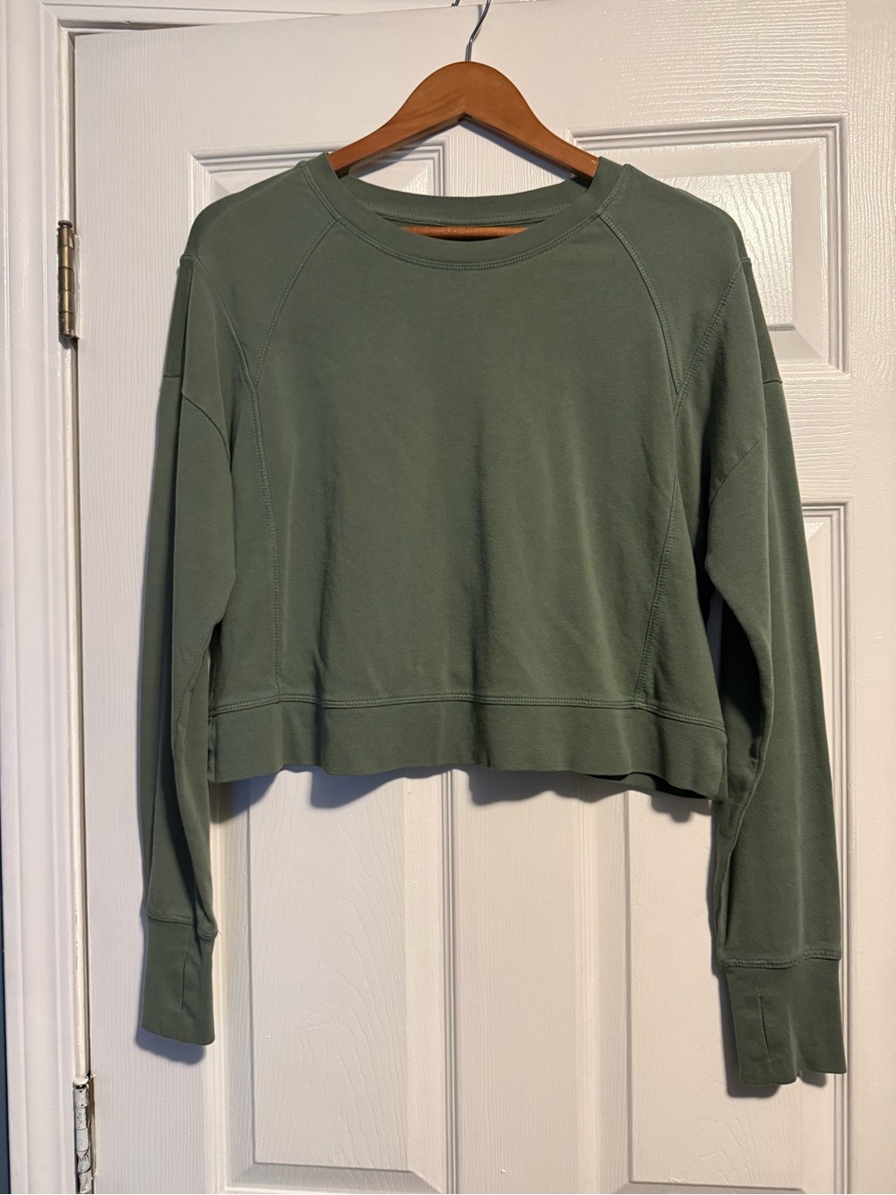 Sweaty Betty Crop Sweatshirt- Size Medium (8-10)